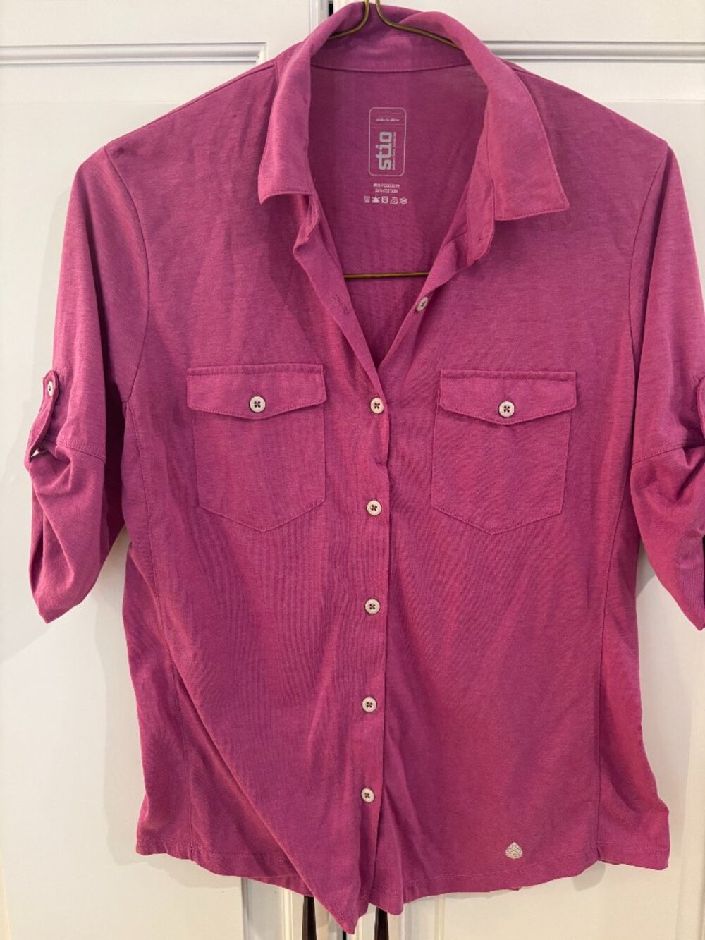 Women's pink Stio shirt